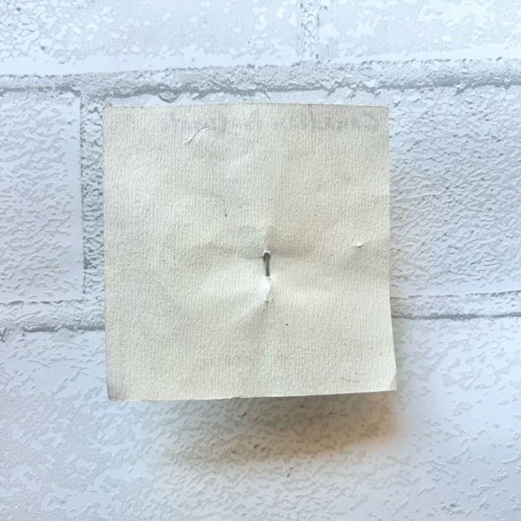 Canadian Naturals Trillium flower pin or brooch - Picture 2 of 3